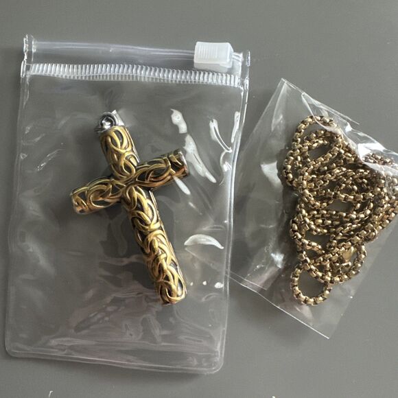 Men’s Cross Pendant 24” Box Chain Necklace Viking Religious Gothic Gold Gift - Picture 6 of 6